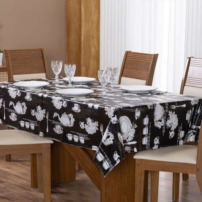 Toalha de Mesa Retangular 6 Lugares Plástico Térmico 2,20m x 1,40m - Xícara