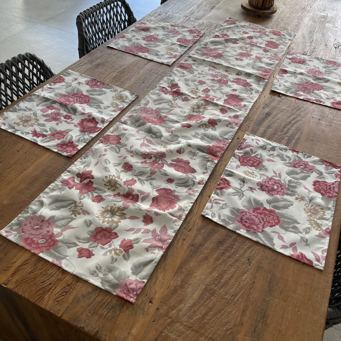 Kit 4 Jogo Americano Jacquard Imp. +Caminho de Mesa- Floral Rosa