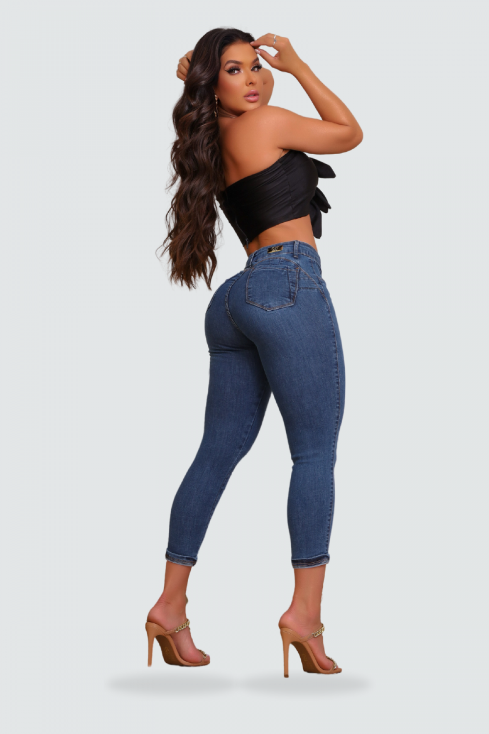 Calça Jeans Capri Feminina Modeladora Elastano Detalhe Barra em