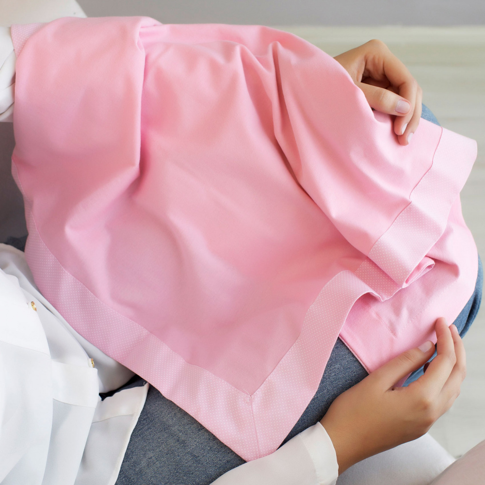 Manta Cueiro Vira Manta Bebe Com Barrado Malha E Tricoline Poa Rosa Conforto E Casa