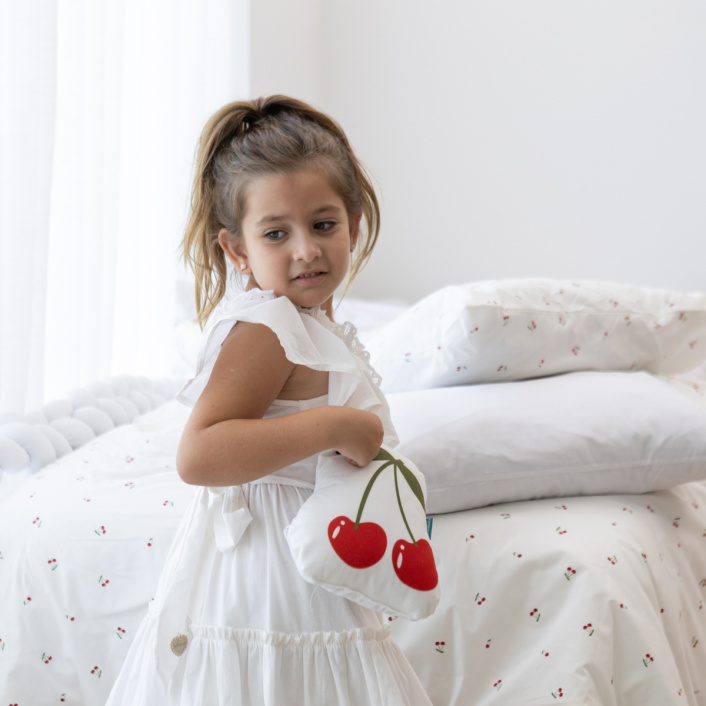 Almofadas em Suede Cerejinha - Constantini Baby