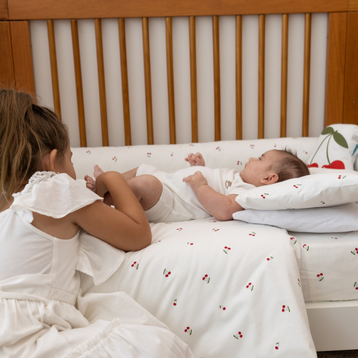 Capa Duvet para Edredom de berço e mini cama percal 200 Fios 100% Algodão Estampado Cerejinha - Constantini Baby