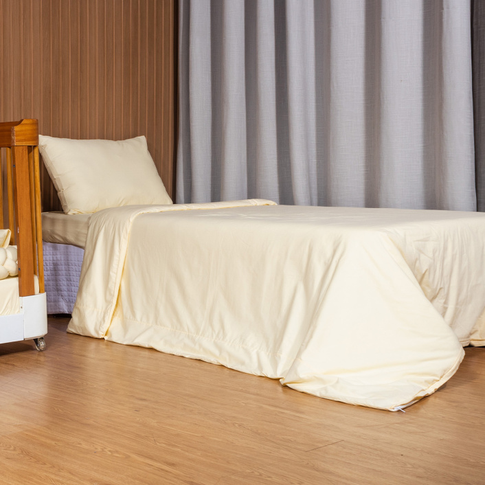 Edredom Solteiro (Capa Duvet + Refil) Dupla face percal 200 fios 100% Algodão Liso Amarelo Claro - Constantini Baby
