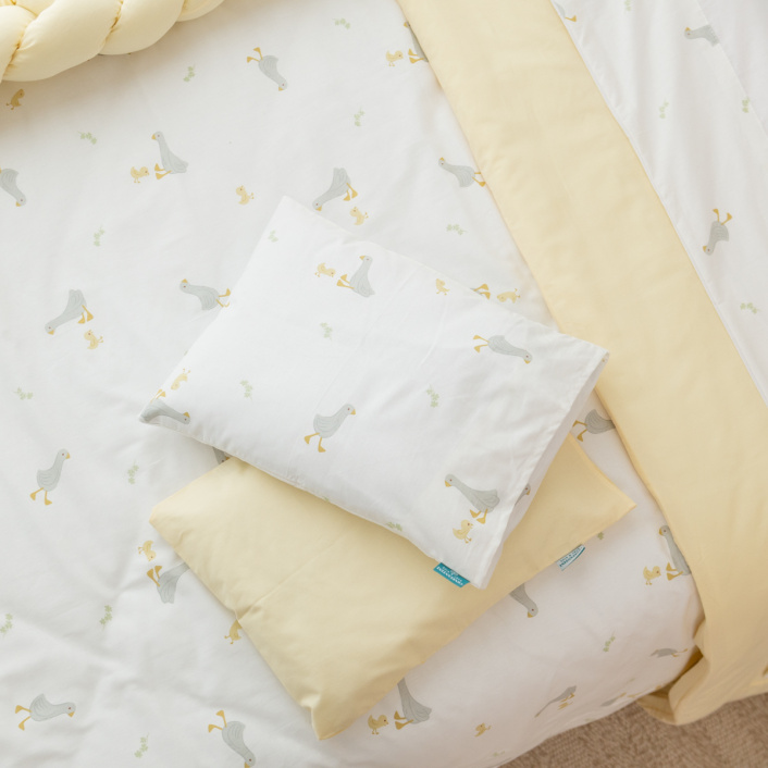 Fronha Avulsa 30x40cm 100% Algodão Percal 200 Fios Patinho - Constantini Baby