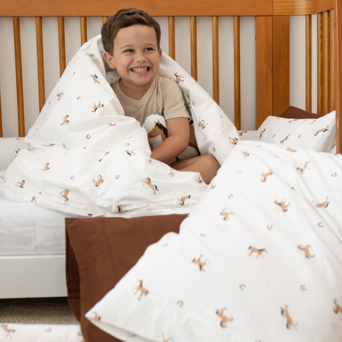 Kit Coordenado 3 Peças (Edredom + Fronha) Berço/Mini Cama Dupla Face Percal 100% Algodão Cavalinho - Constantini Baby
