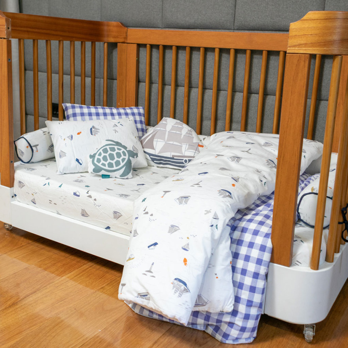 Kit Coordenado 4 Peças (Lençol 3 Peças + Edredom) para Mini Cama Percal 100% Algodão Pequeno Navegante - Constantini Bab