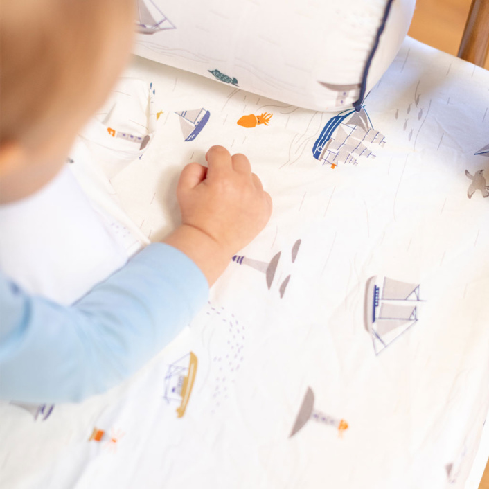 Kit Coordenado 4 Peças (Lençol 3 Peças + Edredom) para Mini Cama Percal 100% Algodão Pequeno Navegante - Constantini Bab