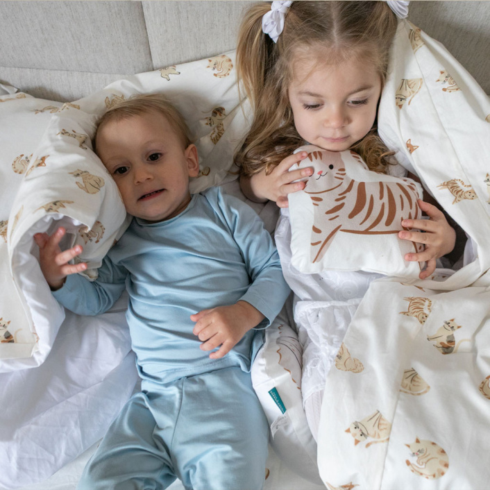 Kit Coordenado 5 Peças(Lençol 3 Peças + Edredom ) para Mini Cama Percal 100% Algodão Minha Gatinha - Constantini Baby