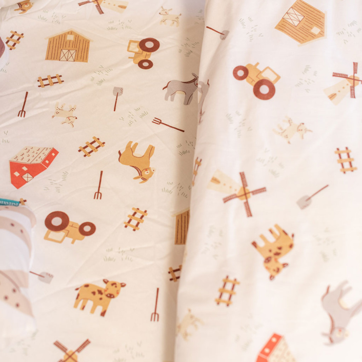 Kit de Capas de Rolinho para Berço 4 Peças Percal 100% Algodão Estampado Fazendinha - Constantini Baby