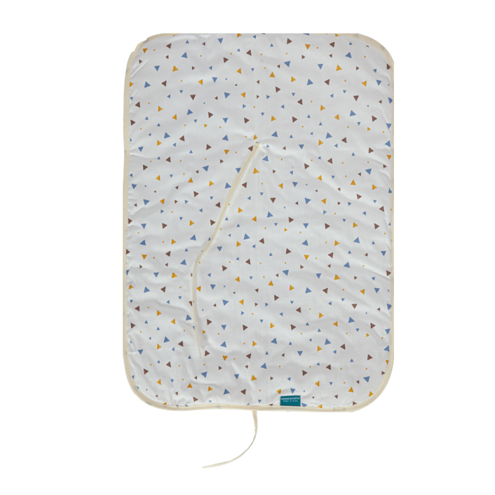 Kit para bebê de higiene e cuidados 8 Peças - Triangles