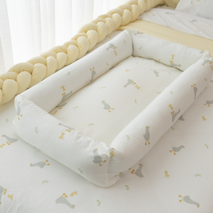 Kit Quarto completo Berço 25 Peças Percal 100% Algodão Patinho - Constantini Baby