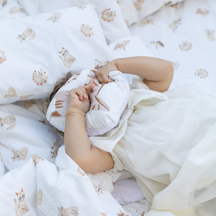 Lençol Avulso com Elástico para Berço Americano 200 Fios Percal 100% Algodão Minha Gatinha - Constantini Baby