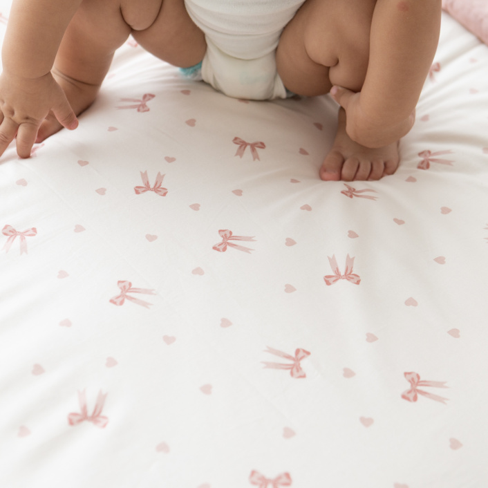 Lençol Avulso com Elástico para Mini Berço 200 Fios Percal 100% Algodão Lacinho Baby - Constantini Baby