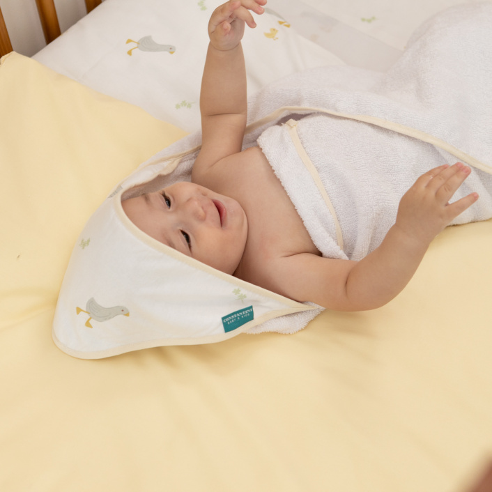 Toalha Felpa com Capuz Extra Macia Percal 100% Algodão Patinho - Constantini Baby