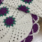 2 Tapetes de Crochê Oval Bico Leque C/Flores Uva