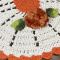 2 Tapetes de Crochê Oval - Bordado Florzinha c/ Bico Laranja 1- Produto Feito a Mão