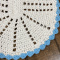 2 Tapetes de Crochê Oval Crú C/Bico Azul Claro - Produto Feito a Mão
