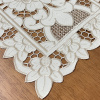 Bandeja de Chá Crivo Floral Bordado 32x48cm Flor Bege