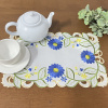 Bandeja Toalhinha Bordada Primavera Flor Azul C/Verde