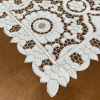 Caminho de Mesa 1.80m Crivo Floral Bordado Branco C/Nude