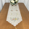 Caminho de Mesa Bordado Organza Branco C/ Florzinha Laranja 1,80