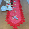 Caminho de Mesa Natalino Bordado Com Guippir 1.80m Vermelho Sino C/Meia Azul