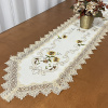 Caminho de Mesa Trilho Bordado C/Guippir Romance Creme C/Flor Marrom 1,50mt