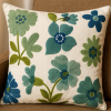 Capa de Almofada Bordada Alto Relevo Flores Tons Azul e Verde