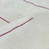 Capa de Almofada em Tear Cru C/Pink com Pompom nas Pontas 45x45cm