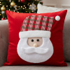 Capa de Almofada em Veludo Vermelho C/Papai Noel em Alto Relevo 45cm x 45cm