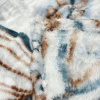 Cobertor Fleece Petit Alto Relevo Ondas Casal 1,80x2,20 Folhagem Tons de Azul