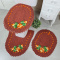 Jogo Banheiro 3 peças de Crochê - Bordado Flor Barroca - Terracota C/ Flor Laranja - Produto feito a mão