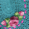 Jogo Banheiro 3 peças de Crochê Bordado Flor Barroca Verde Agua C/Flor Rosa Feito a Mão