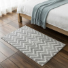 Tapete Atlanta Zig Zag Cinza Claro Alto Relevo 3D Desenho Geométrico com Base Antiderrapante 60cm x 1,00m