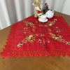 Toalha de Chá Natalina Bordada com Barrado em Guippir Vermelha Vela C/Ursinho  85x85cm