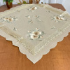 Toalha de Chá Organza C/crochê Flor Bege