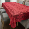 Toalha de Mesa Rendado Floral Vermelho 1,50m x 2,30m
