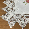 Toalhinha de Bandeja Natalina Bordado C/Guippir Branca Flor Vermelha