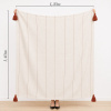 Xale em Tear Cru com Pompom em Terracota 1,30m x 1,40m