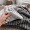 Cobertor Manta Casal Queen King 320 Gramas Extra Macio Colorê 2,20m x2,40m - Chumbo