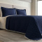 Colcha Queen Percal 300 Fios Matelassê Costurado Pompom 03 Peças - Azul Marinho