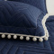 Colcha Queen Percal 300 Fios Matelassê Costurado Pompom 03 Peças - Azul Marinho