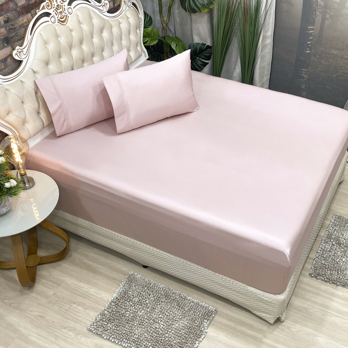 https://images.yampi.me/assets/stores/decoramaiscasa/uploads/images/jogo-de-cama-queen-100-algodao-percal-400-fios-03-pecas-toque-acetinado-rose-64132d0eb3b50-large.jpg