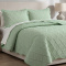 Kit Colcha Casal Matelassê 3D em Alto Relevo Percal 300 Fios Copacabana 03 Peças - Verde Oliva