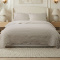 Kit Colcha King Efeito Anarrugado C/ Matelassê em Relevo Chanel 03 Peças - Fendi