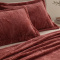 Kit Manta Queen 240 Gramas 2,40m x 2,40m Fleece Alto Relevo Nature 03 Peças - Terracota