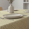 Toalha de Mesa em Jacquard Estampado Aveludado Toque Macio P/ 4 Cadeiras - Areia Geometrico