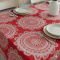Toalha de Mesa em Jacquard Estampado Aveludado Toque Macio P/ 4 Cadeiras - Mandala Vermelho