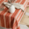 Toalha de Mesa em Jacquard Estampado Aveludado Toque Macio P/ 4 Cadeiras - Telha