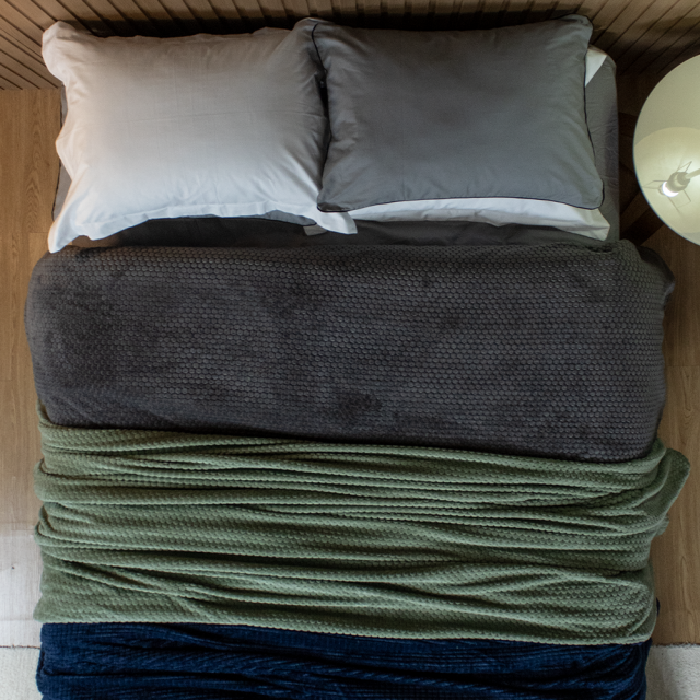 Cobertor Aveludado Com Relevos Manta Soft Touch Flannel Jaquard 2,2 x 2,5m - Azul